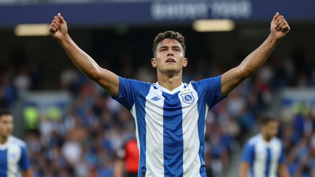 Reading FC secured back-to-back home wins with a 3-1 victory over Blackpool, a result that followed a 5-0 thrashing of...