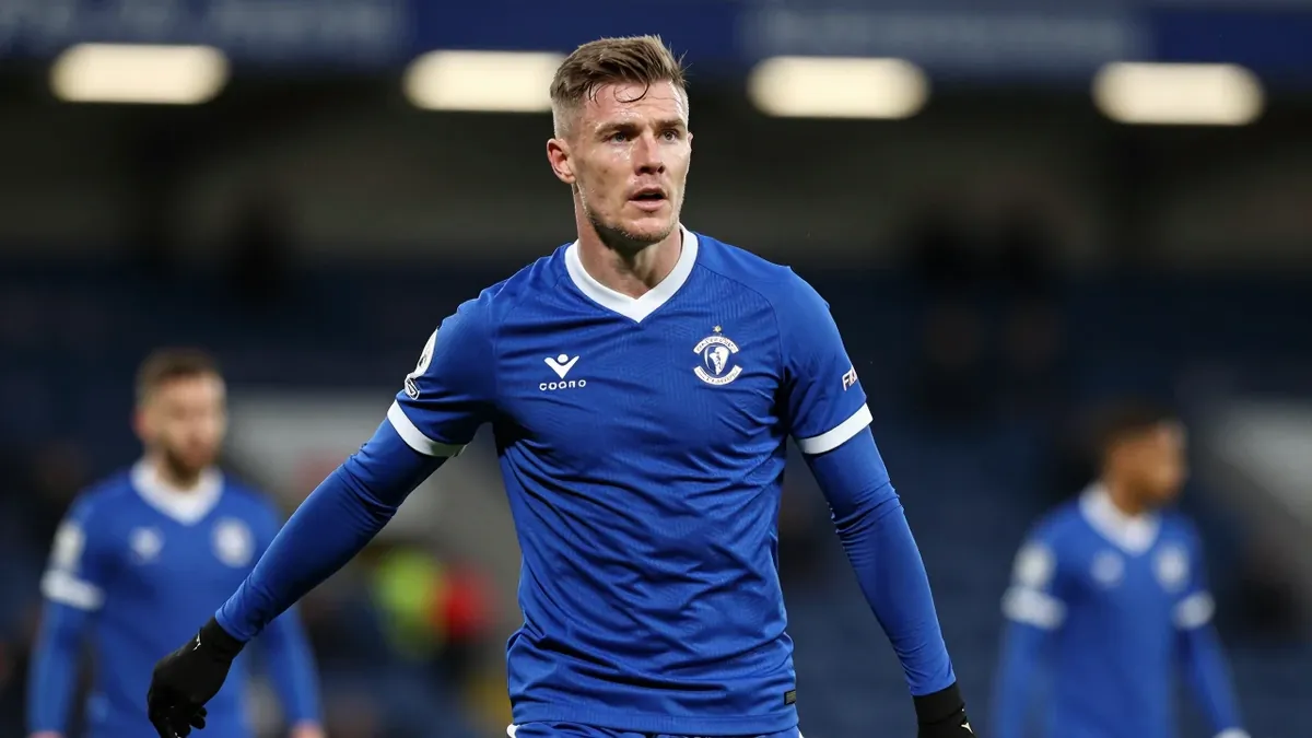 Reading travel to Stevenage in the League Cup second round, facing a side with a similar early-season record in League One