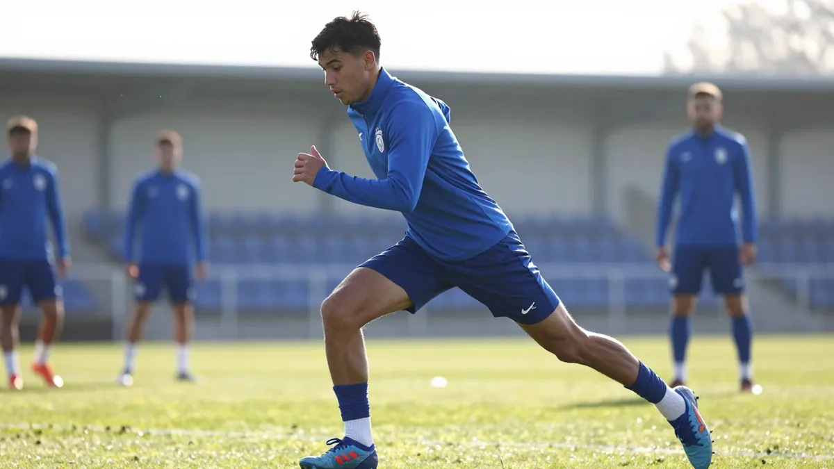 Tom McIntyre, Tennai Watson, Billy Bodin and Will Keane are among the ex-Reading players training with the PFA as they...